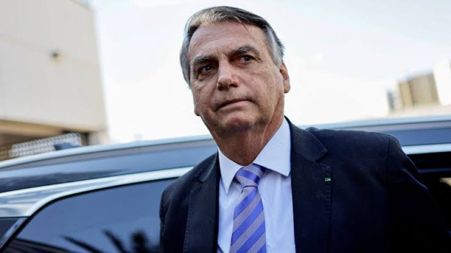 PF indicia Bolsonaro e militares por plano de golpe 